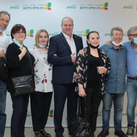 התחסנו בחיסון ה-3 ולא עשו הצגות - בריאות בפתח תקווה
