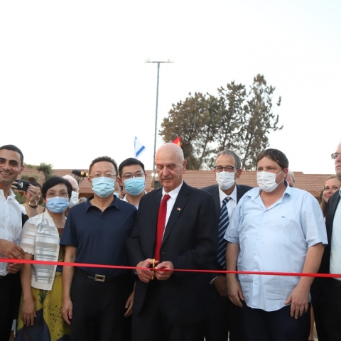 האוניברסיטה הסינית שהוקמה בפתח תקוה סגרה את שעריה - חינוך בפתח תקווה
