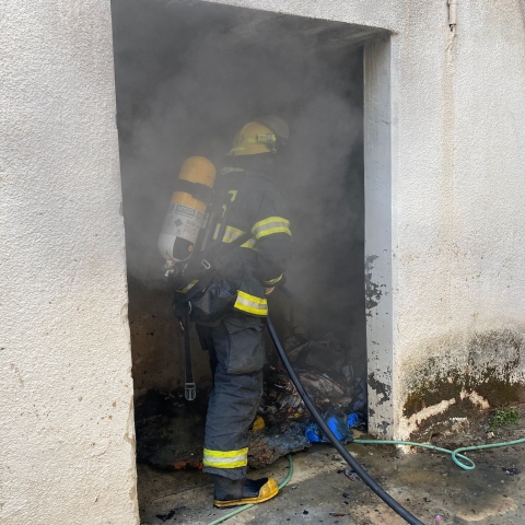 שריפות במספר מוקדים בפתח תקווה - חדשות בפתח תקווה