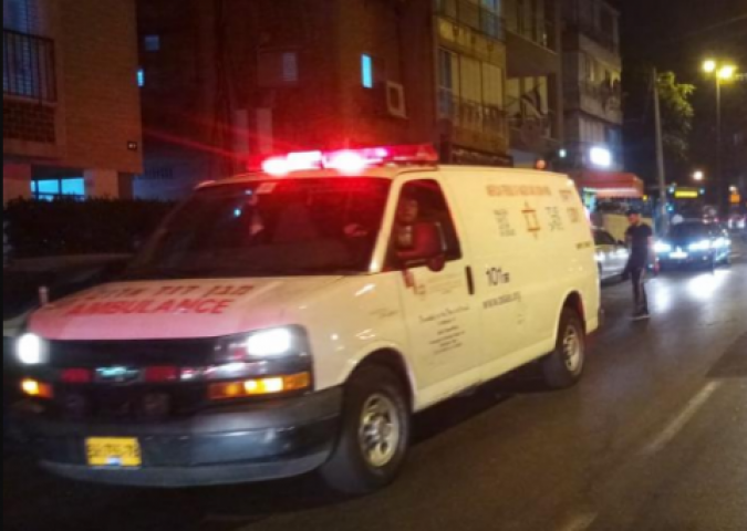 בן 44 נפצע בינוני בקטטה ברח' חיים עוזר - חדשות בפתח תקווה