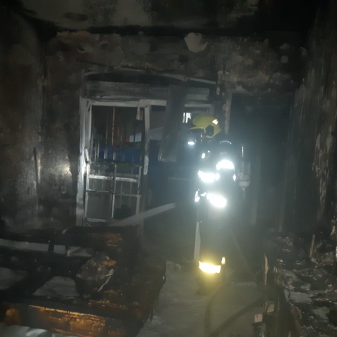 שלושה נפגעים בשריפה בדירה בעיר ברחוב שטמפפר בפתח תקווה - חדשות בפתח תקווה