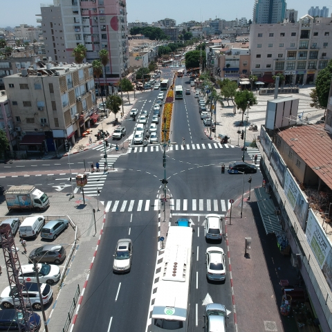 היום, החל מהשעה 21:00: עבודות לפתיחת נתיב תחבורה ציבורית ברח' בר כוכבא - חדשות בפתח תקווה