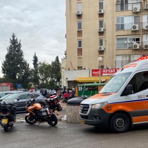שריפה פרצה בדירה ברח' גולדברג - חדשות בפתח תקווה