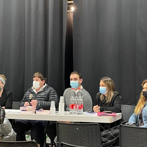 מפגש מיוחד של ההורים לילדי "גן הזוועות" ביוזמת מור דקל ובהשתתפות ח"כ רון כץ וח"כ עידית סילמן - חדשות בפתח תקווה