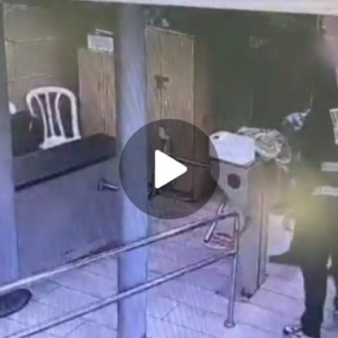 תקף עובדים בבית חולים ונלכד שברשותו רימון (וידיאו) - חדשות בפתח תקווה