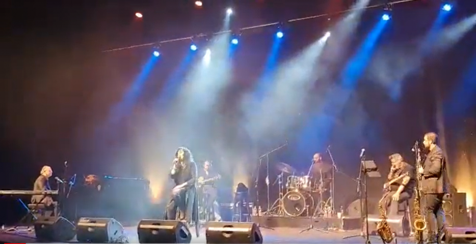  כך חגגו את יום העצמאות בהיכל התרבות (וידיאו) - תרבות ופנאי בפתח תקווה