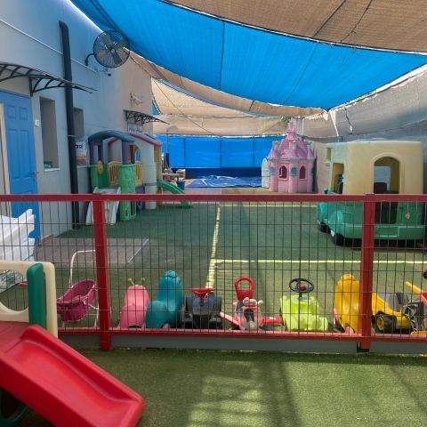 גרינברג הורה לעובדי עירייה לשמש שומרים בגני הילדים - חדשות בפתח תקווה