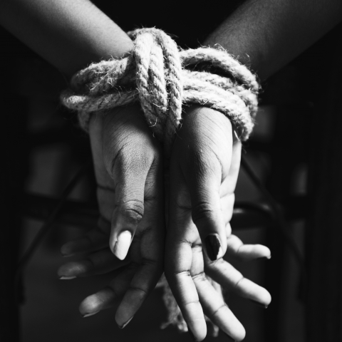 נעצרו  2 חשודים בחטיפת גבר מראש העין ובגרימת חבלה לקורבן - חדשות בפתח תקווה