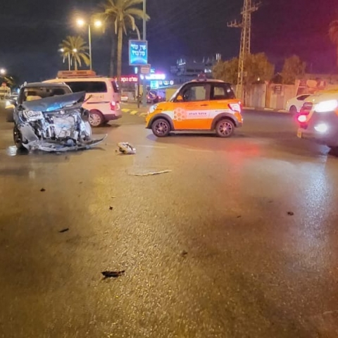 בת 80 ובן 30 נפצעו בתאונה סמוך לבית עלמין סגולה - חדשות בפתח תקווה