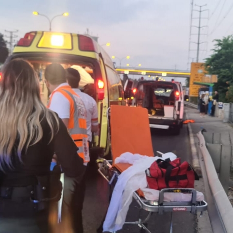 נעצר חשוד פלסטיני בחשד למעורבות באירוע הדקירה בגשר בכביש 4 סמוך לגבעת שמואל (וידיאו) - חדשות בפתח תקווה