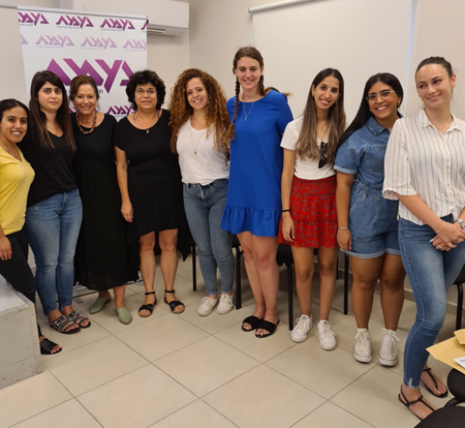 סטודנטיות מפתח תקווה זכו במלגות - קהילות בפתח תקווה