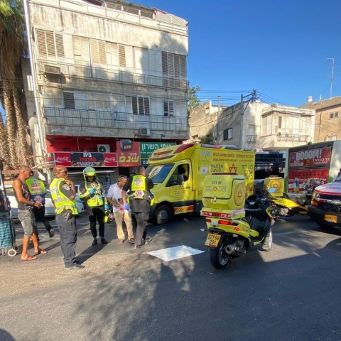 נקבע מותו של הולך הרגל בן ה-84 שנפגע מפגיעת אוטובוס ברח' בר כוכבא - חדשות בפתח תקווה