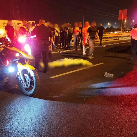 בן 16 נהרג בתאונה בין רכב לאופנוע בכביש 5 סמוך למחלף קסם - חדשות בפתח תקווה