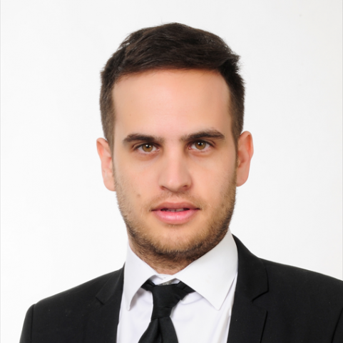 'כלל' מסרבת לשלם תגמולים למבוטח  - בטענה שלא גילה כי הוא צורך 'נייס גאי' - פרקליטים ועורכי דין - עו"ד בפתח תקווה