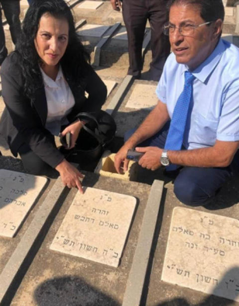 קברה של הילדה בת השנתיים זהרה דחבש שנעלמה בשנות ה-50 נפתח במסגרת חקירת פרשת חטיפת ילדי תימן - חדשות בפתח תקווה