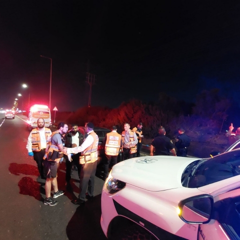 מרדף מיבנה עד לפתח תקווה: 2 חשודים נורו, מצוד אחרי השלישי - חדשות בפתח תקווה