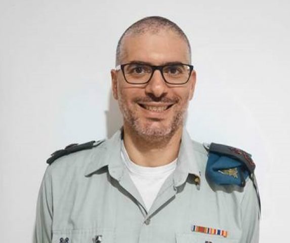 סא"ל יוסי חכמון מפ"ת מקבל אות ההצטיינות הטכנולוגי לשנת 2022 - קהילות בפתח תקווה