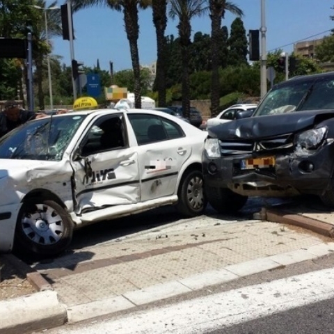  בשנת 2022 בפתח תקוה: 7 הרוגים, 420 פצועים מתוכם 43 פצועים קשה בתאונות דרכים - חדשות בפתח תקווה