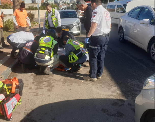 גבר מעד ונפל ברח' יונה בפתח תקווה - מצבו קשה - חדשות בפתח תקווה