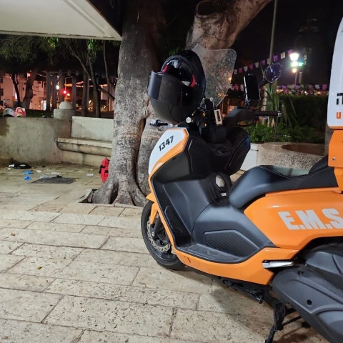  גבר בן 70 מעד מחומה - מצבו מוגדר קשה - חדשות בפתח תקווה