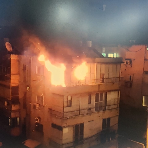 שריפה פרצה בדירה ברח' ברוד בפתח תקווה - חדשות בפתח תקווה