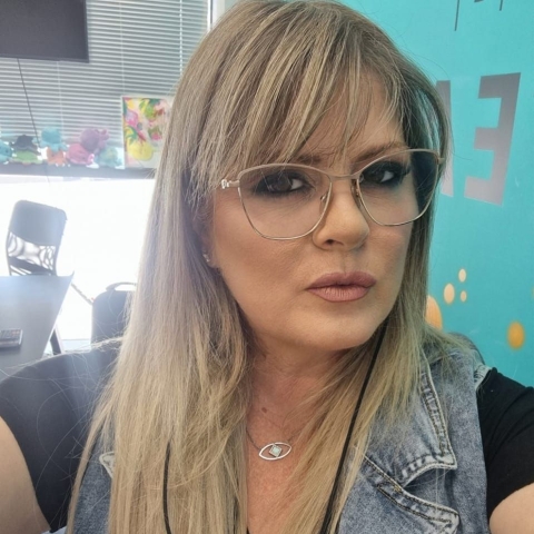 חבל  לשלם כל כך הרבה כסף על שיעורים פרטים - חינוך בפתח תקווה