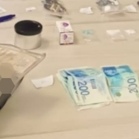 אותרו סמים בתוך שקית תפילין - חדשות בפתח תקווה