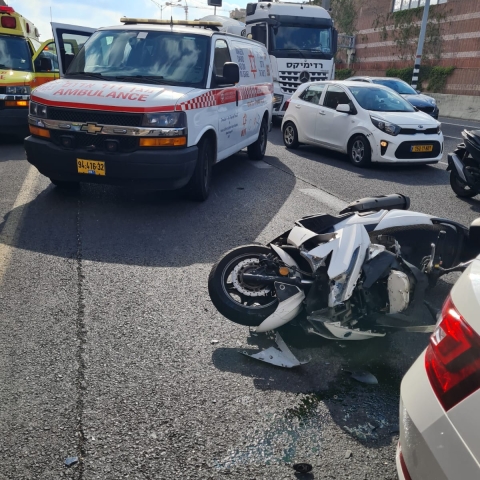 תאונה נוספת בכביש 471: "שכב הפצוע כשהוא כאוב וסובל מחבלות שונות" - חדשות בפתח תקווה