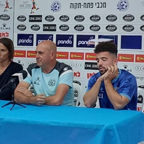 דרבי: הפועל פ"ת נגד מכבי פ"ת - ספורט בפתח תקווה