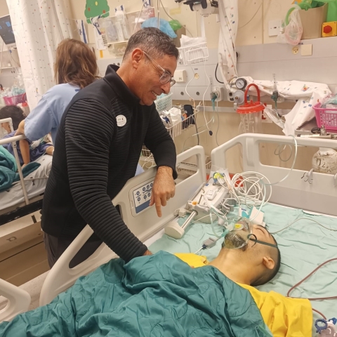 נער בן 16 עבר ניתוח להסרת גידול בגבו רגע לפני שהגיע לשיתוק - בריאות בפתח תקווה
