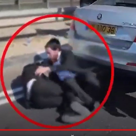 הפגנת חרדים נגד הגיוס: כביש 4 נחסם ויצר עומסי תנועה, 4 מפגינים נעצרו - חדשות בפתח תקווה
