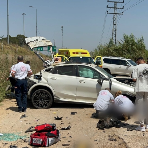 בן 27 נהרג ו-3 נפצעו קשה בתאונה בכביש 5 סמוך לפתח תקווה - חדשות בפתח תקווה