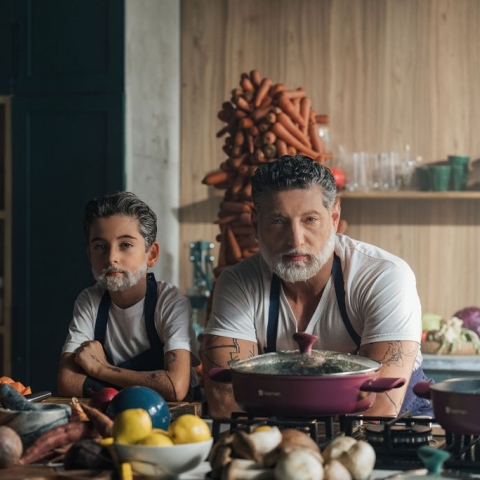 השף אסף גרניט הגיע לפתח תקווה ופגש את עצמו - אוכל בפתח תקווה