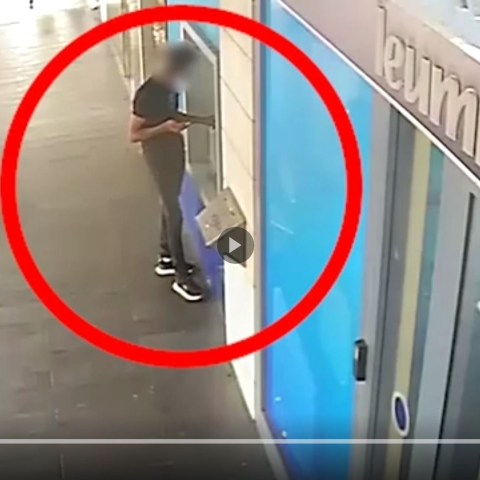 נחשפה פרשיית הונאת קשישים בהיקף של מאות אלפי ₪ - צפו - חדשות בפתח תקווה