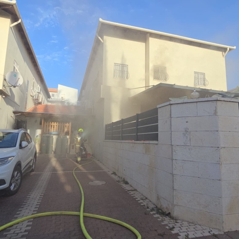 שריפה פרצה בבית פרטי בפתח תקווה - חדשות בפתח תקווה
