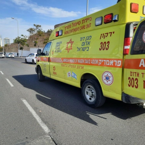 הולכת רגל נהרגה כתוצאה מפגיעת אופנוע בדרך רבין בפתח תקווה - חדשות בפתח תקווה