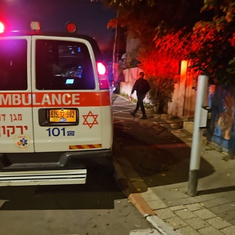 פיצוץ חזק נשמע בפתח תקווה כתוצאה מהשלכת רימון - חדשות בפתח תקווה