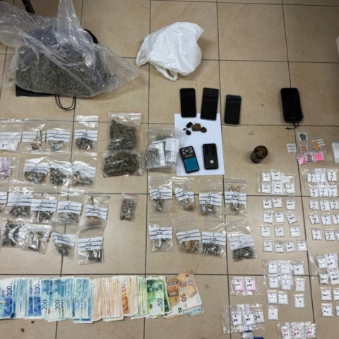 סוחרים נלכדו בקריית אריה בעת העברת סמים - חדשות בפתח תקווה