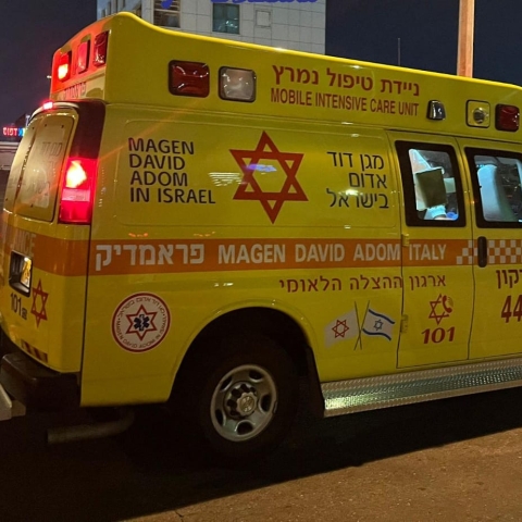 פועל התחשמל במהלך עבודתו בבית עסק בפתח תקווה - חדשות בפתח תקווה