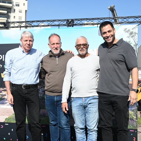 הונחה אבן הפינה למתחם מסחר חדש בפתח תקווה - חדשות בפתח תקווה