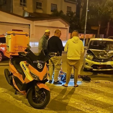 בן 22 נפגע בתאונה עם קורקינט חשמלי בפתח תקווה - חדשות בפתח תקווה