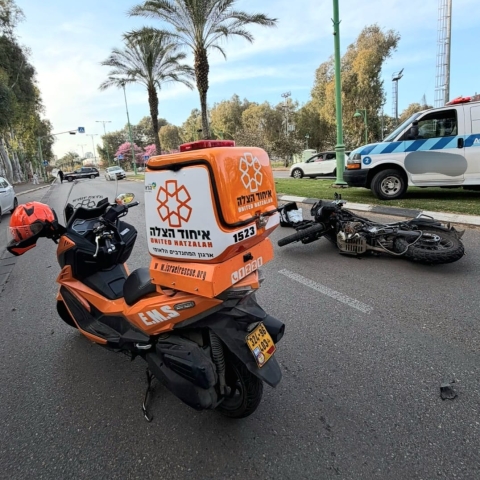 רוכב אופנוע נפצע בינוני בתאונה עצמית בפתח תקווה - חדשות בפתח תקווה