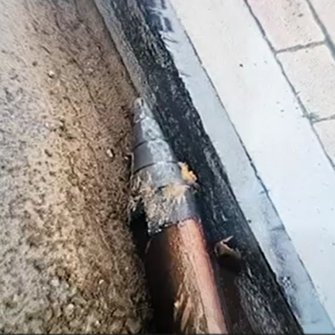אסף לרכבו פצצת מצרר ונמלט - צפו - חדשות בפתח תקווה