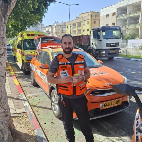 בוטנים מסוכנים: נער בן 15 פיתח תגובה אלרגית בבית ספר - שסיכנה את חייו - חדשות בפתח תקווה