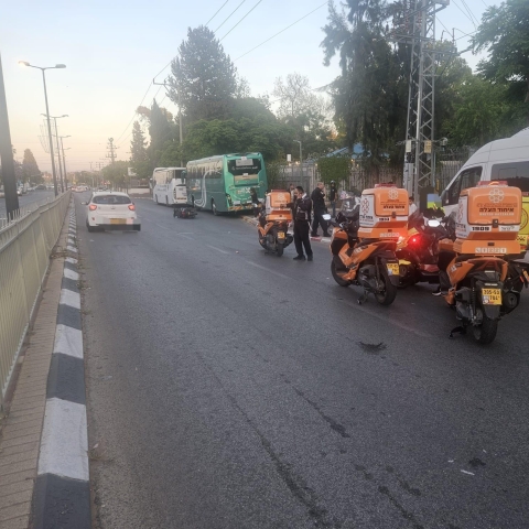 פצועים קשה ובינוני בתאונת דרכים ברח' הרצוג בפתח תקווה - חדשות בפתח תקווה