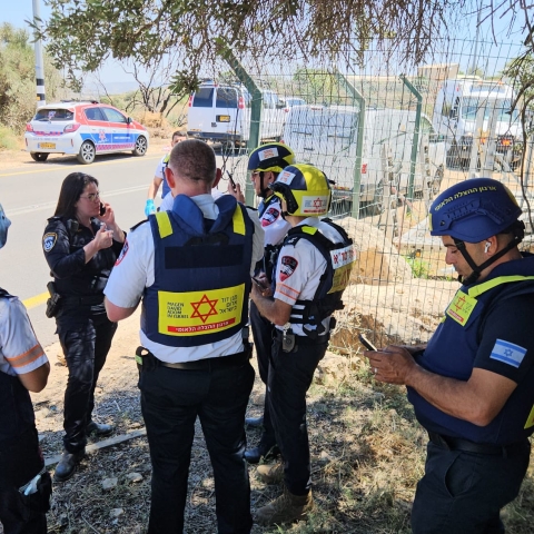 גבר נרצח ו־5 נפצעו בפיגוע ירי בשרון; שניים מהפצועים מטופלים בבילינסון - חדשות בפתח תקווה
