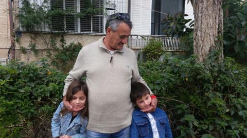 אפרים מועלם תלמיד בי"ס פיקא - חיי זוהר בפתח תקווה