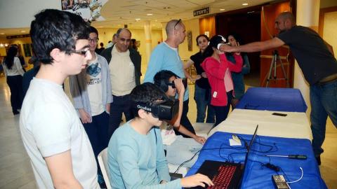 הוקרה לבוגרי עתודה מדעית-טכנולוגית בחטיבות - חינוך בפתח תקווה