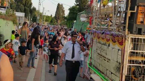תהלוכת שבועות של המתנ"ס בשערייה - תרבות ופנאי בפתח תקווה