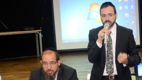 אגף השכונה הפיק כנס של - חיי זוהר בפתח תקווה